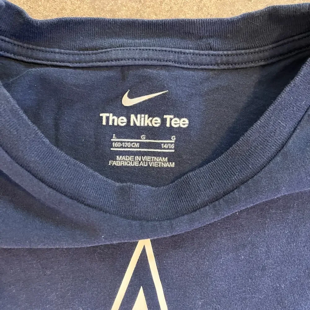 Nike NFL Dallas Cowboys Football Blue Sports team apparel tshirt Boys Large 14